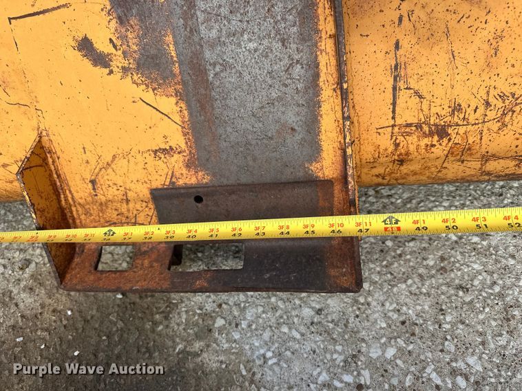 image for item DV0896 Skid steer attachments