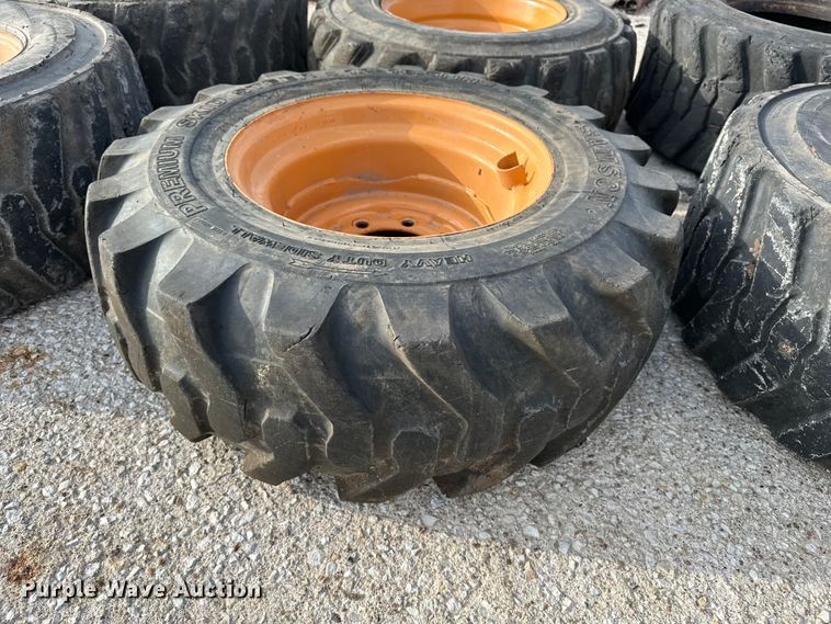image for item DV0896 Skid steer attachments