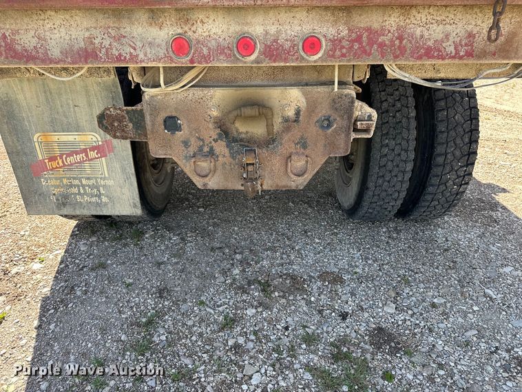 image for item DV0904 2003 International FL70 dump truck