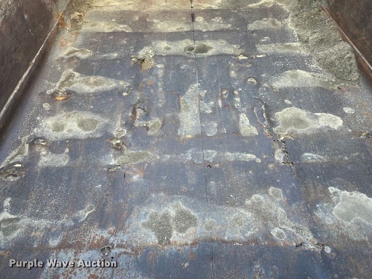image for item DV0904 2003 International FL70 dump truck