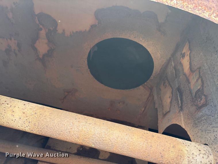 image for item DV4260 Caterpillar water wagon