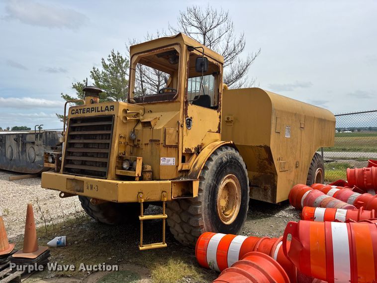 image for item DV4261 Caterpillar water wagon