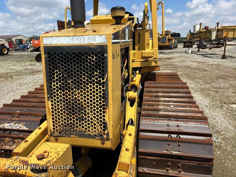 image for item DV4262 1995 Caterpillar D4C LGP dozer
