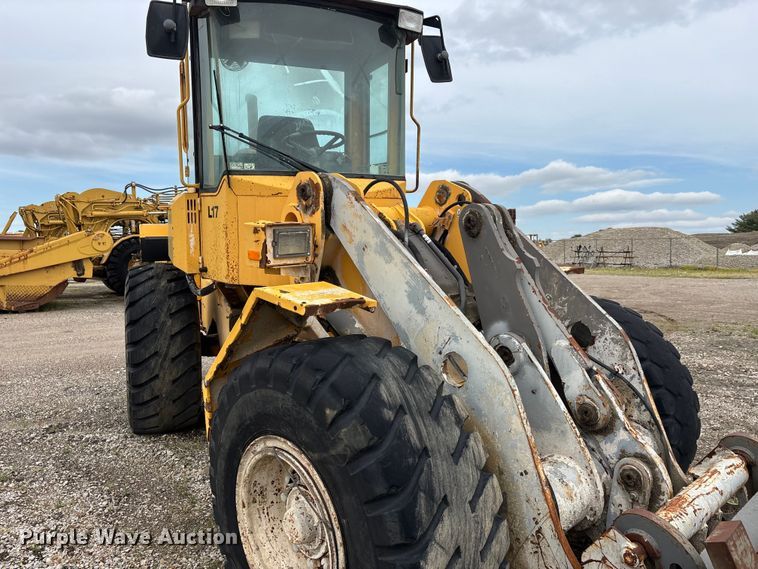 image for item DV4263 1996 Volvo L70C wheel loader