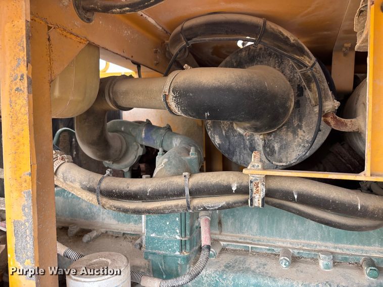 image for item DV4263 1996 Volvo L70C wheel loader