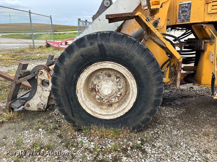 image for item DV4263 1996 Volvo L70C wheel loader