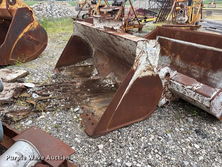 image for item DV4263 1996 Volvo L70C wheel loader
