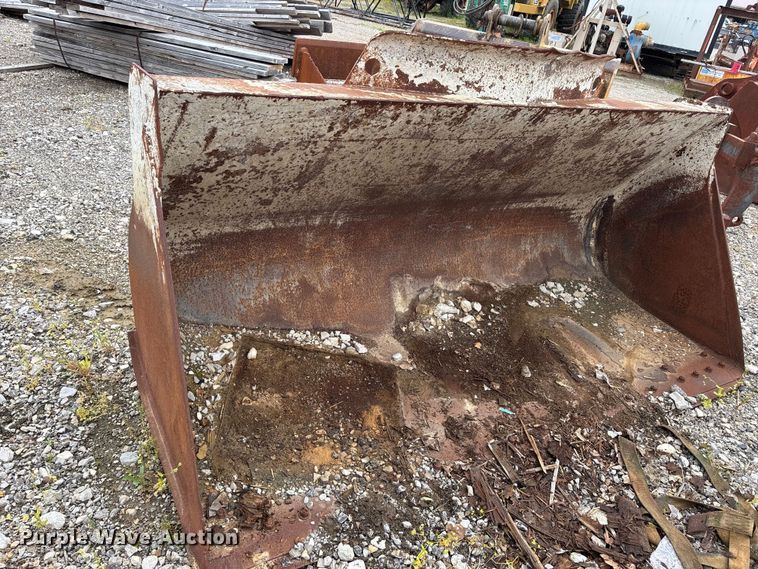 image for item DV4263 1996 Volvo L70C wheel loader