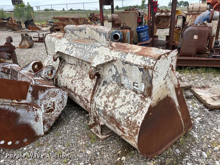 image for item DV4263 1996 Volvo L70C wheel loader