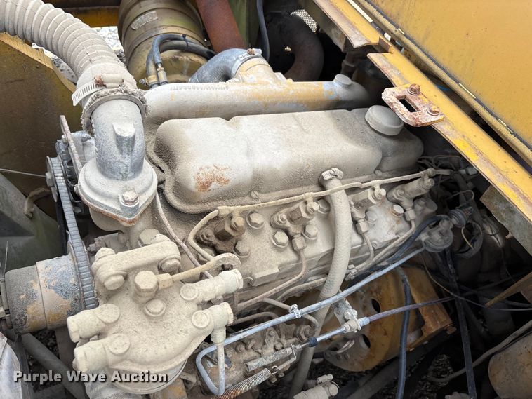 image for item DV4264 Clark P/L2358616 forklift