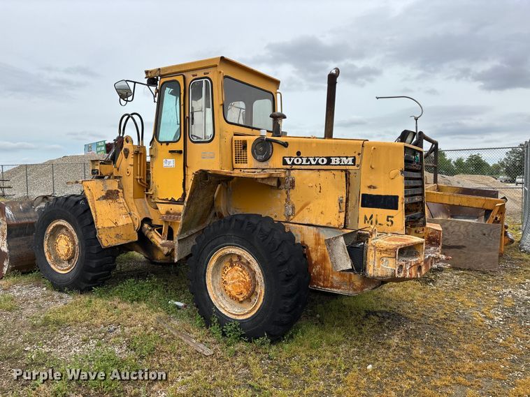 image for item DV4265 1987 Volvo L70 wheel loader