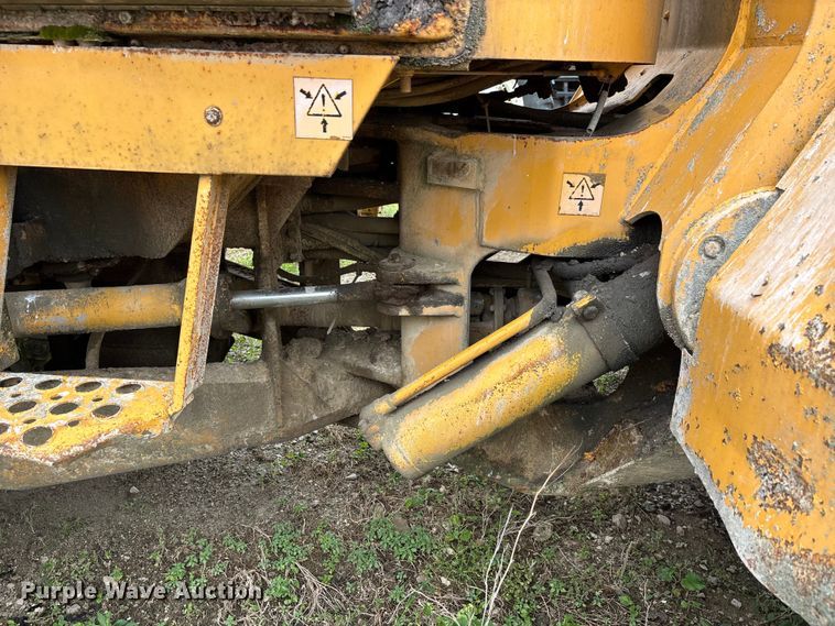 image for item DV4265 1987 Volvo L70 wheel loader