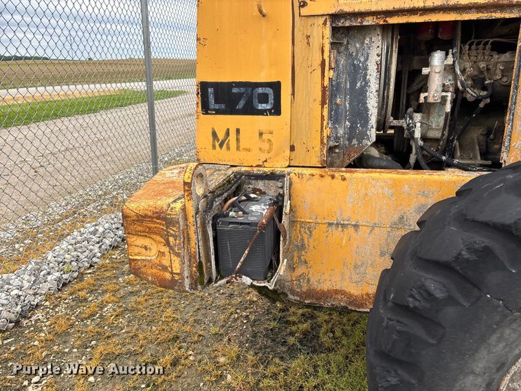 image for item DV4265 1987 Volvo L70 wheel loader