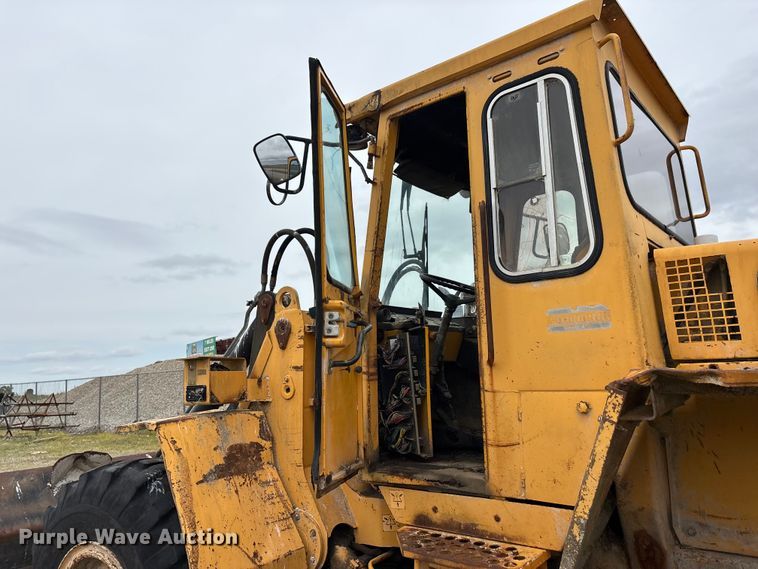 image for item DV4265 1987 Volvo L70 wheel loader