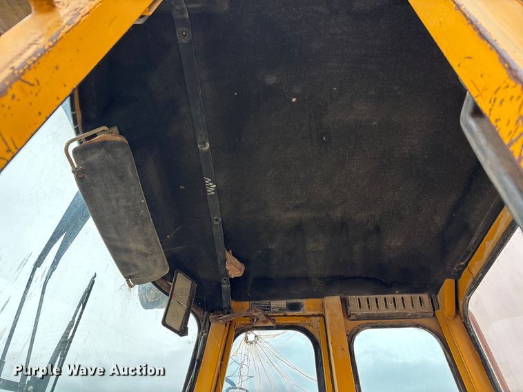 image for item DV4265 1987 Volvo L70 wheel loader