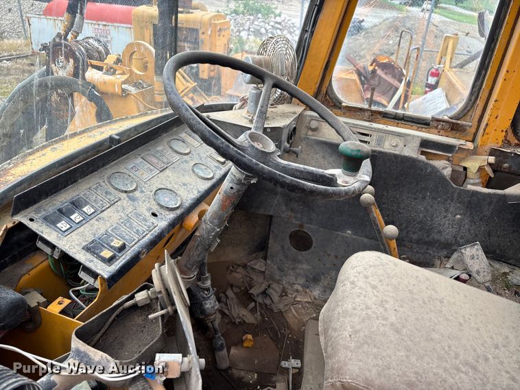 image for item DV4265 1987 Volvo L70 wheel loader