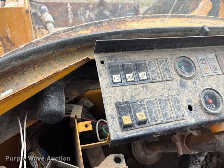 image for item DV4265 1987 Volvo L70 wheel loader