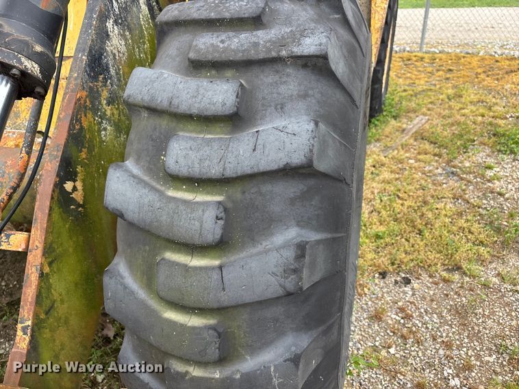 image for item DV4265 1987 Volvo L70 wheel loader