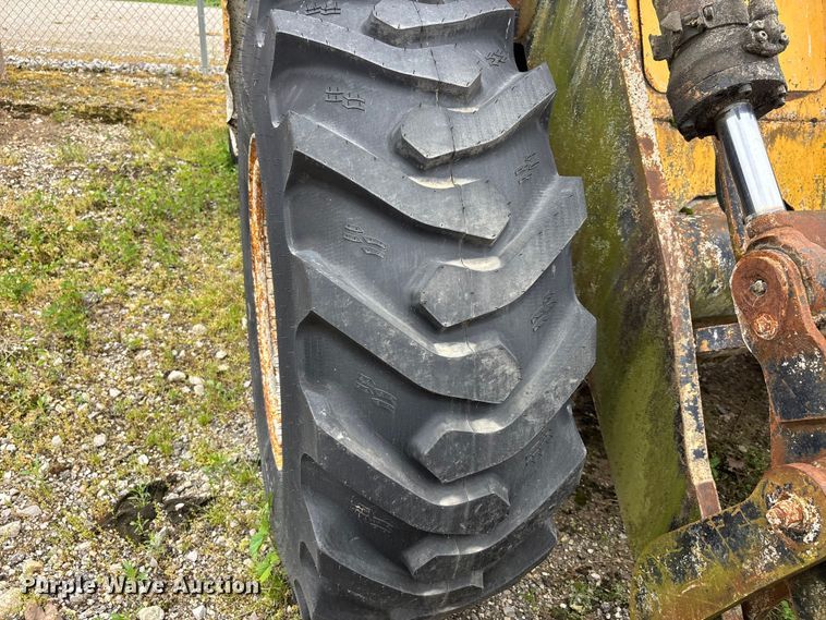 image for item DV4265 1987 Volvo L70 wheel loader