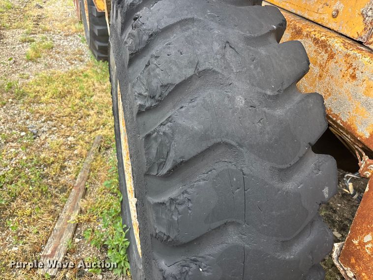 image for item DV4265 1987 Volvo L70 wheel loader