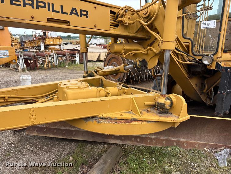 image for item DV4270 1979 Caterpillar 140G motor grader