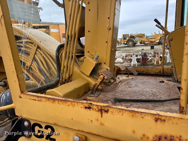 image for item DV4270 1979 Caterpillar 140G motor grader