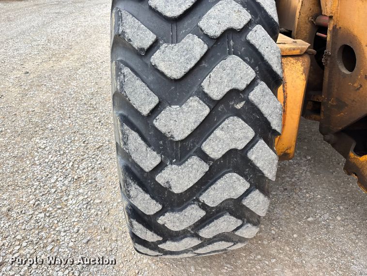 image for item DV4271 1999 Champion 780A motor grader