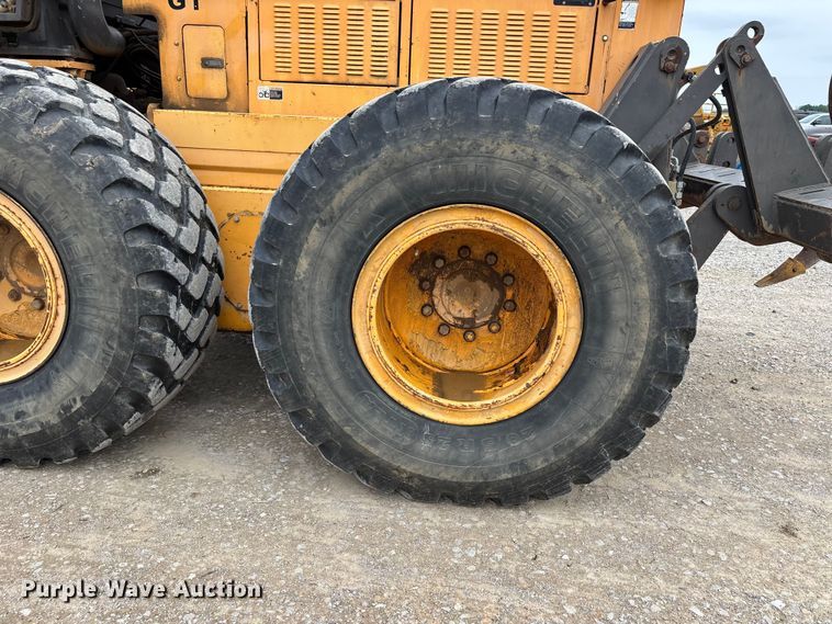 image for item DV4271 1999 Champion 780A motor grader