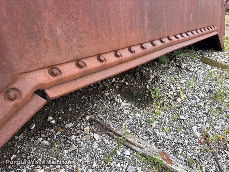 image for item DV4272 Dozer blade