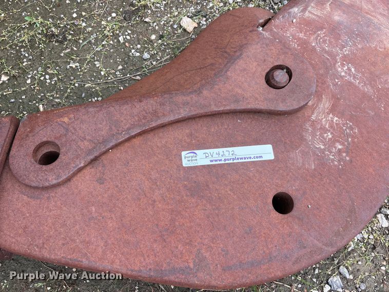 image for item DV4272 Dozer blade