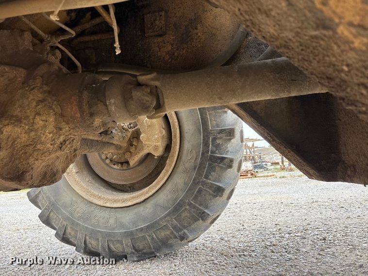 image for item DV4273 1986 Caterpillar IT18 wheel loader