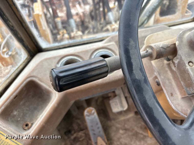 image for item DV4273 1986 Caterpillar IT18 wheel loader
