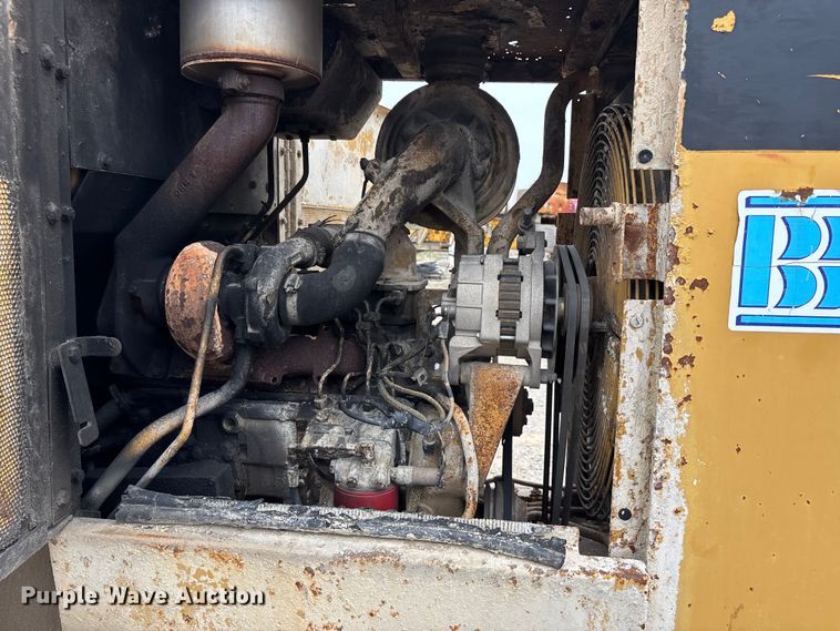 image for item DV4273 1986 Caterpillar IT18 wheel loader