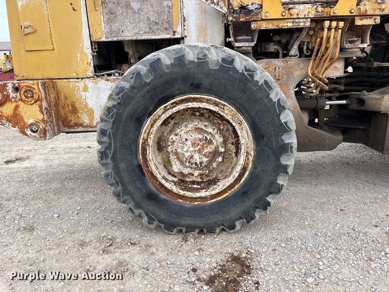 image for item DV4273 1986 Caterpillar IT18 wheel loader