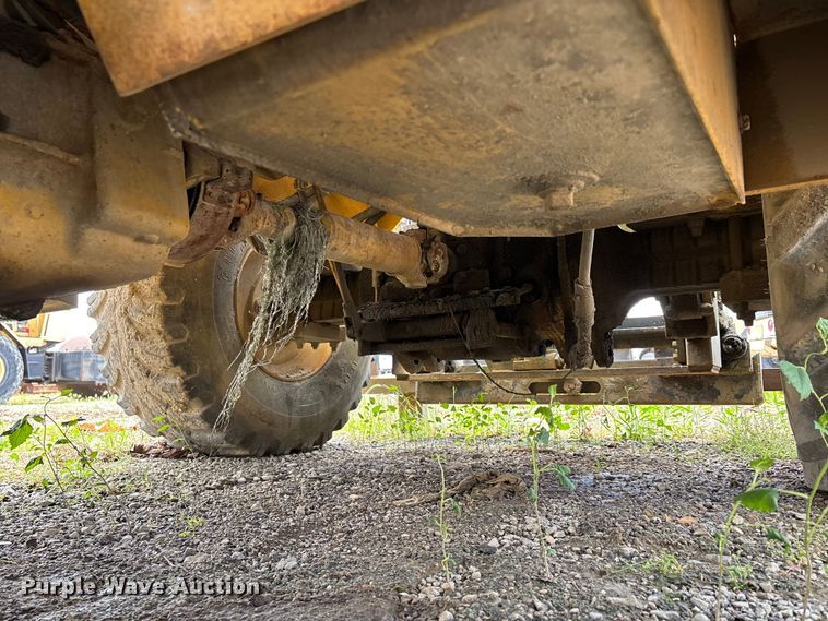 image for item DV4275 Caterpillar R80 forklift