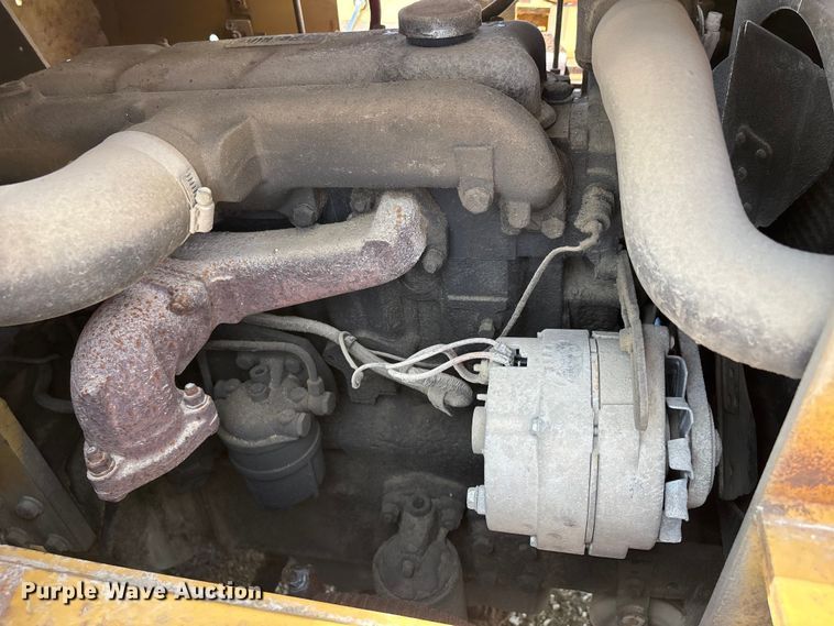 image for item DV4275 Caterpillar R80 forklift