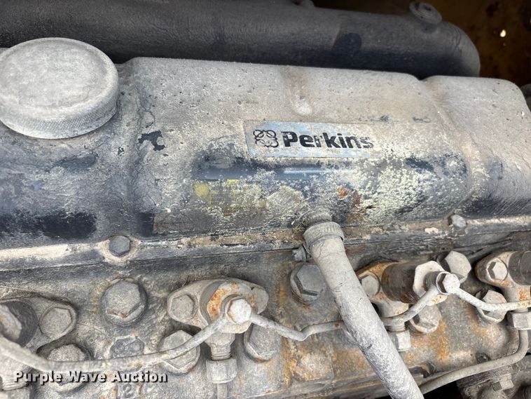 image for item DV4275 Caterpillar R80 forklift