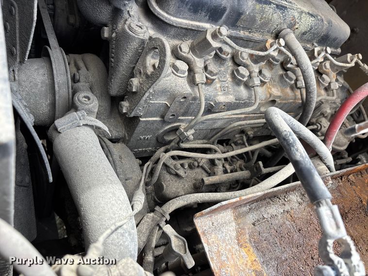 image for item DV4275 Caterpillar R80 forklift