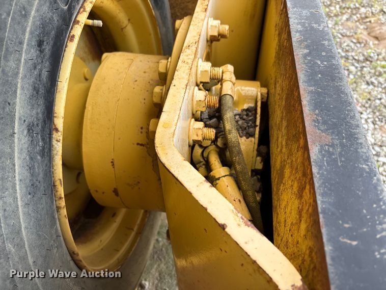 image for item DV4276 Hypac C850B single drum vibratory roller
