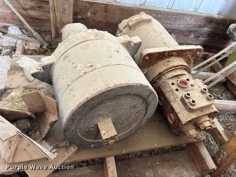 image for item DV4277 Excavator parts