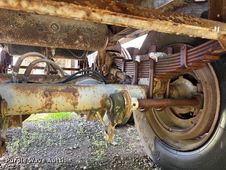image for item DV4278 1977 Heil Tanker tank trailer