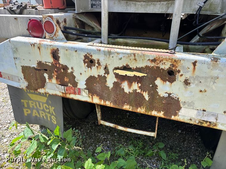 image for item DV4278 1977 Heil Tanker tank trailer