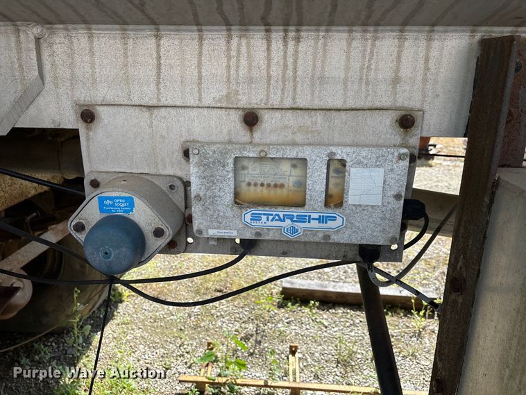image for item DV4278 1977 Heil Tanker tank trailer