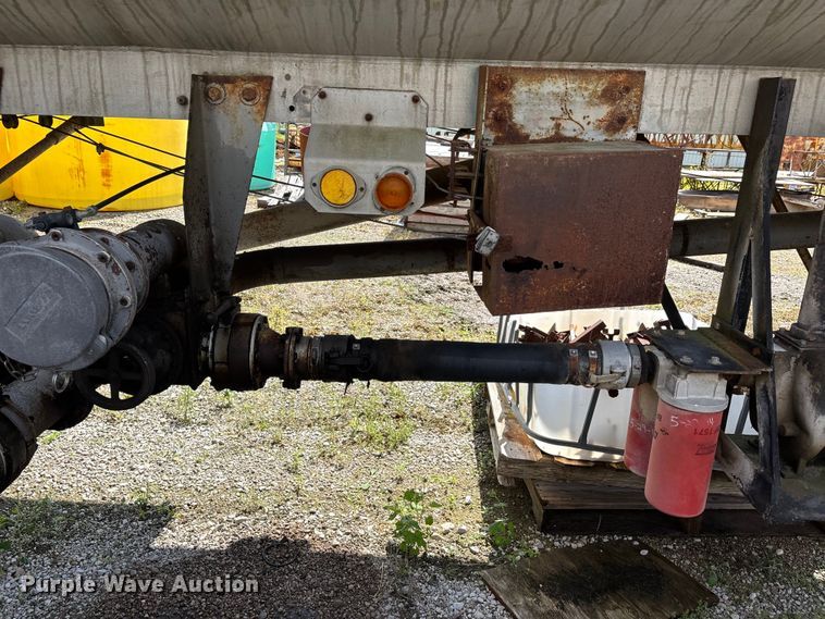 image for item DV4278 1977 Heil Tanker tank trailer
