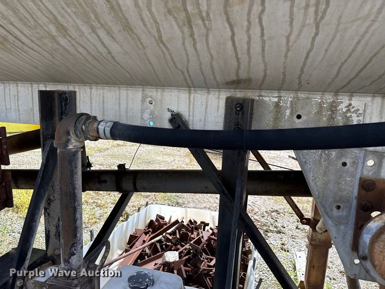 image for item DV4278 1977 Heil Tanker tank trailer