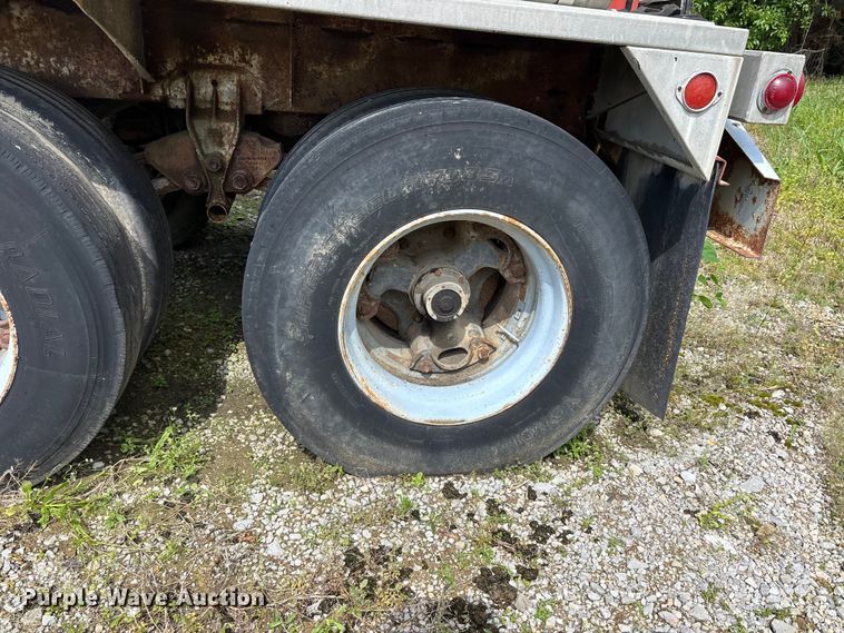 image for item DV4278 1977 Heil Tanker tank trailer