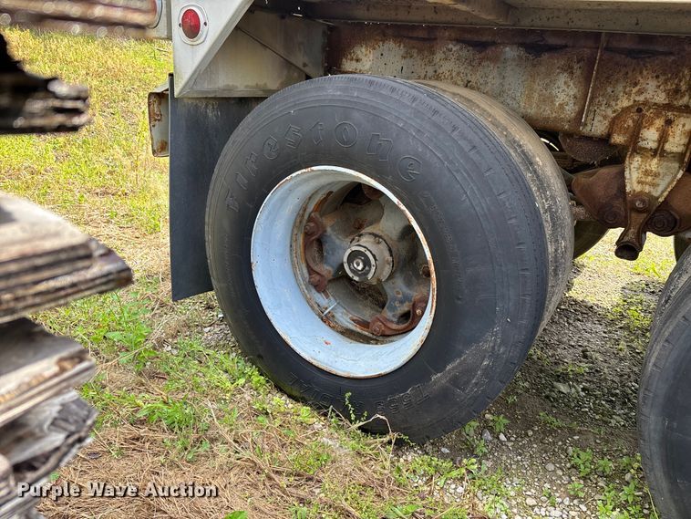 image for item DV4278 1977 Heil Tanker tank trailer