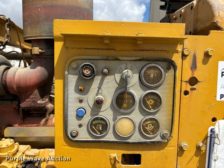 image for item DV4282 Caterpillar 3306 engine