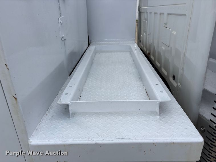 image for item DV8501 2006 Ford F650 Super Duty utility / service truck