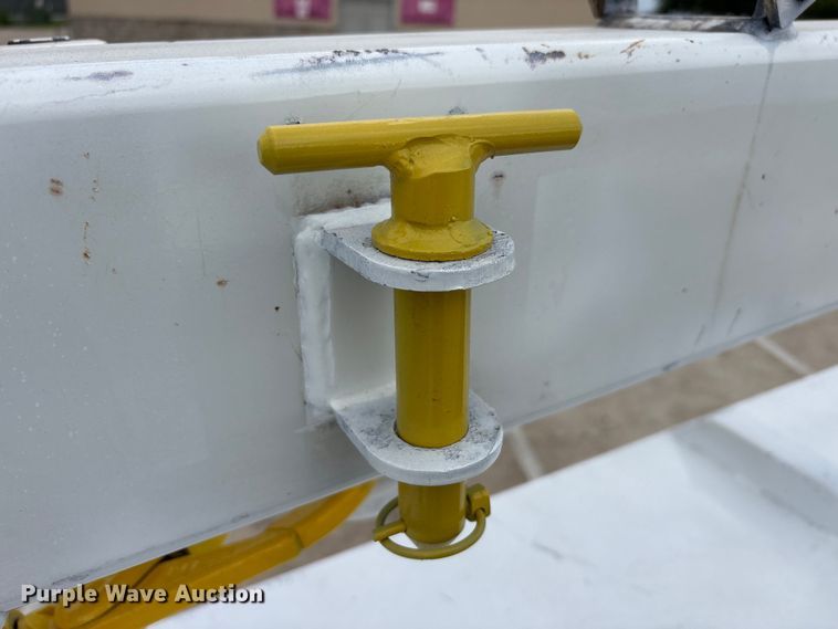 image for item DV8501 2006 Ford F650 Super Duty utility / service truck